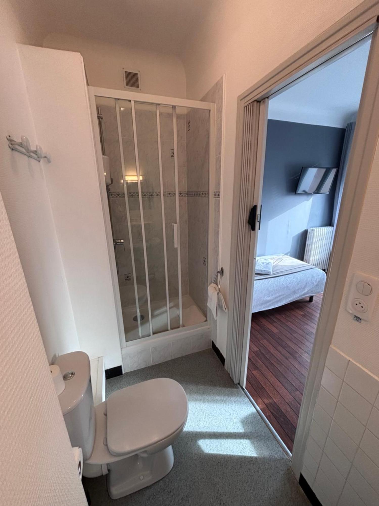 Crystal Hotel Руаян Екстер'єр фото